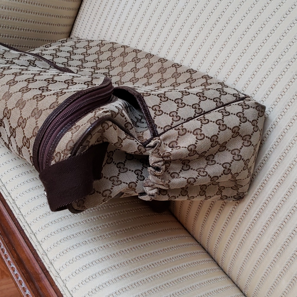 GUCCI GG MONOGRAM CANVAS DIAPER BAG - Picture 8 of 12